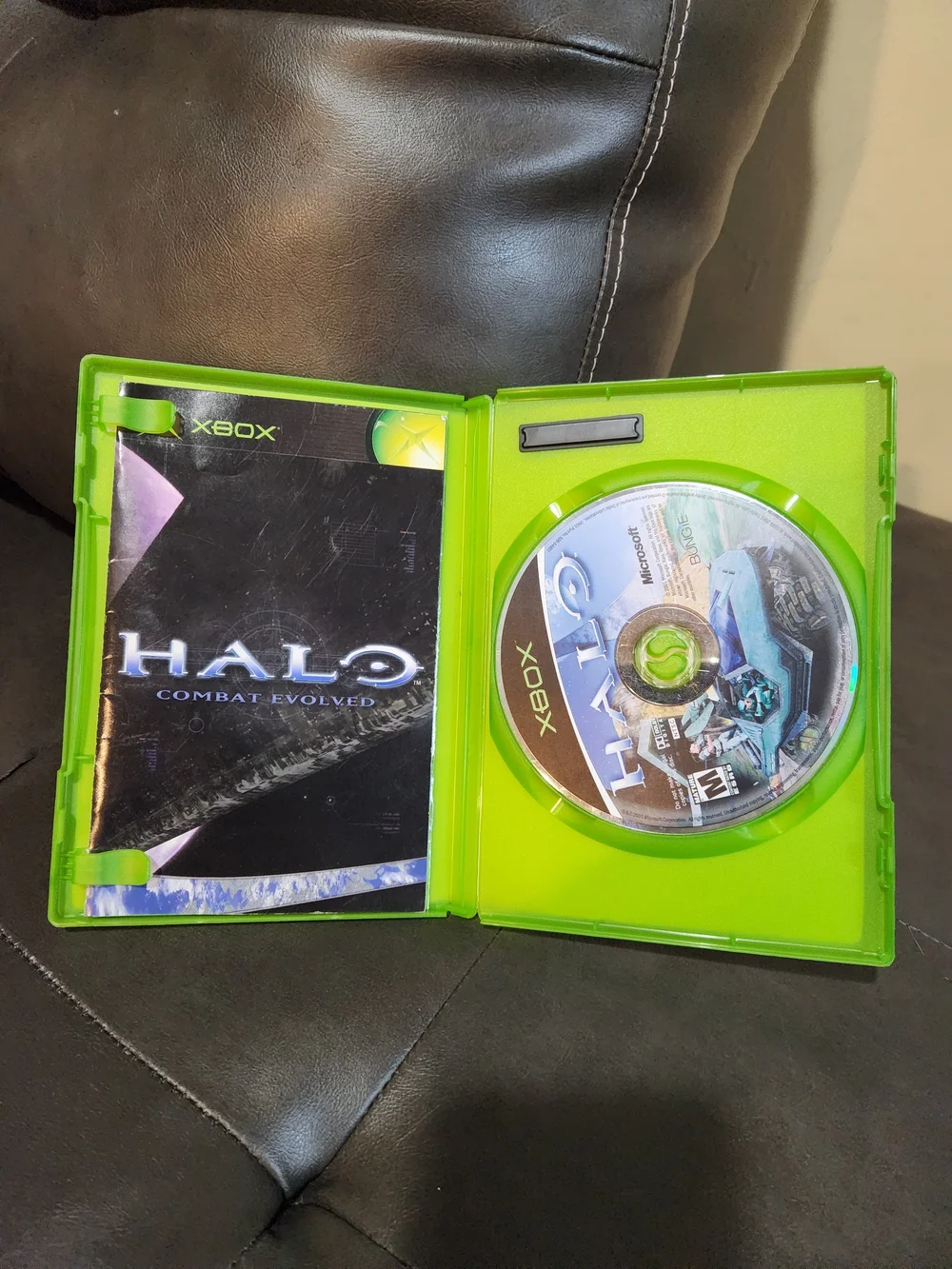 Halo: Combat Evolved (Green) - Classic Action Shooter